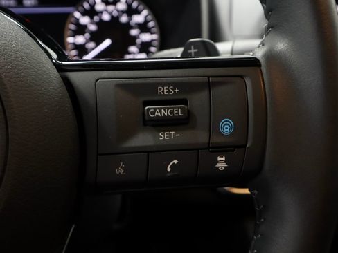 Certified 2023 Nissan Rogue SV w/ SV Premium B Package AWD/4WD image 30