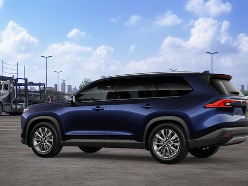 New 2026 Toyota Grand Highlander Platinum image 7