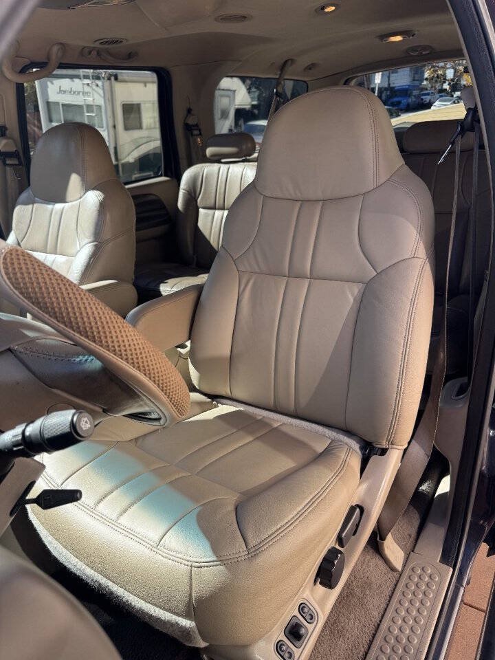 Used 2000 Ford Excursion XLT RWD image 9