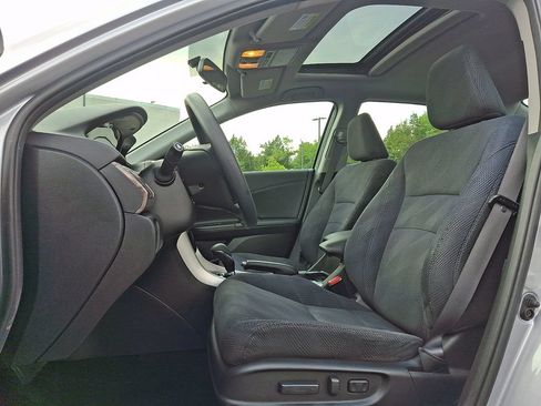 Used 2017 Honda Accord EX image 13