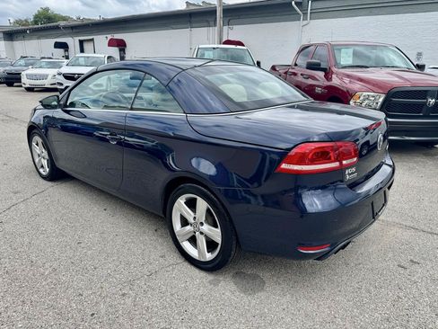 Used 2012 Volkswagen Eos Lux FWD image 4