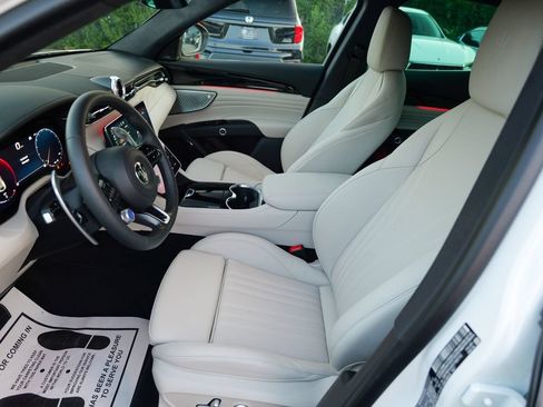 Used 2025 Maserati Grecale GT AWD/4WD image 22