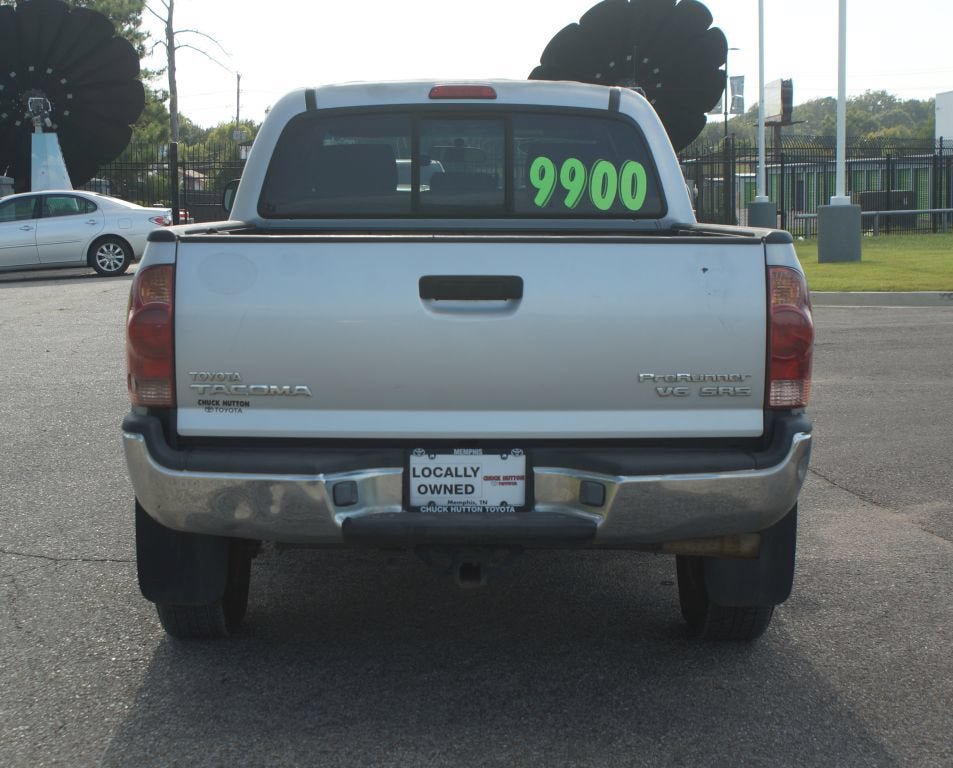 Used 2005 Toyota Tacoma PreRunner w/ SR5 Pkg #3 RWD image 3