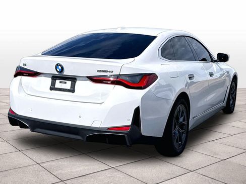 Used 2025 BMW i4 eDrive40 RWD image 9