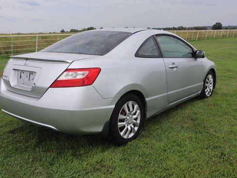 Used 2007 Honda Civic LX image 2