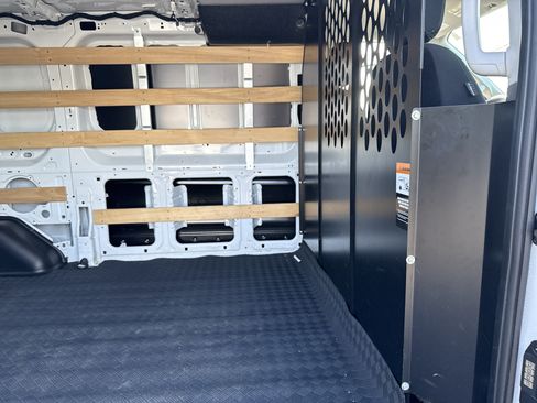 Used 2025 Ford Transit 250 Low Roof w/ Exterior Upgrade Package RWD image 29