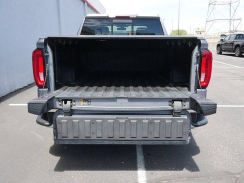 Used 2020 GMC Sierra 1500 SLT w/ SLT Convenience Package AWD/4WD image 7