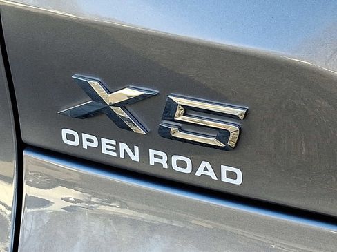 Certified 2024 BMW X5 xDrive40i w/ Premium Package image 30