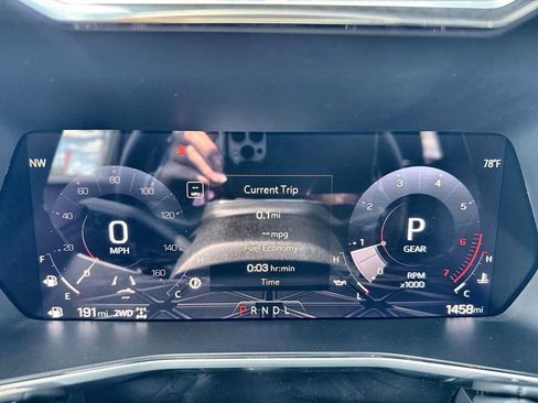 Used 2026 GMC Canyon Elevation w/ Convenience Package AWD/4WD image 12