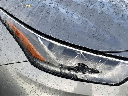 Used 2026 Toyota Highlander Limited AWD/4WD image 26