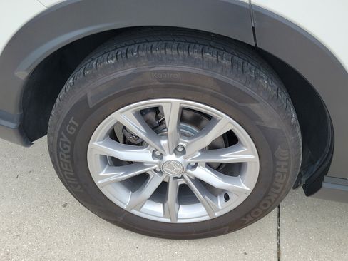 Used 2025 Honda CR-V EX-L image 10