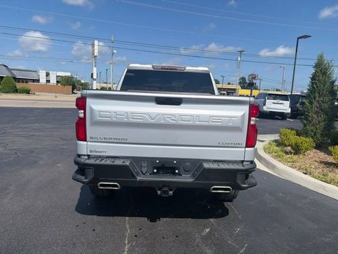 Used 2020 Chevrolet Silverado 1500 Custom Trail Boss AWD/4WD image 6