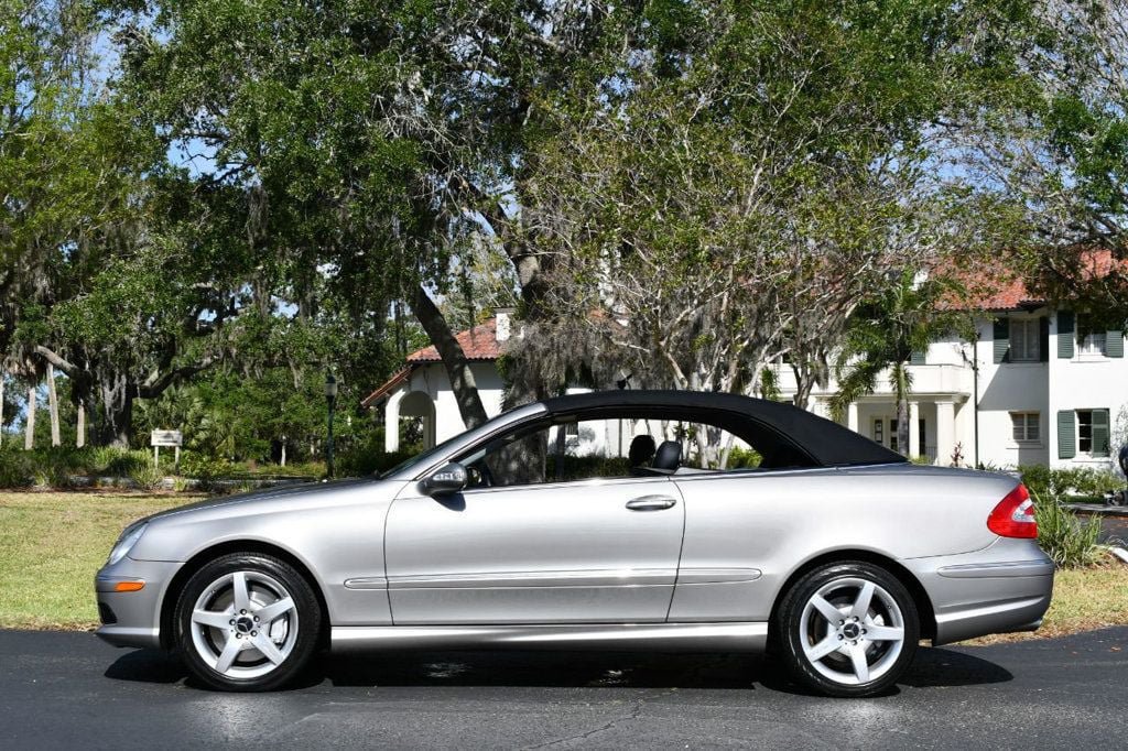 Used 2005 Mercedes-Benz CLK 500 Cabriolet image 34