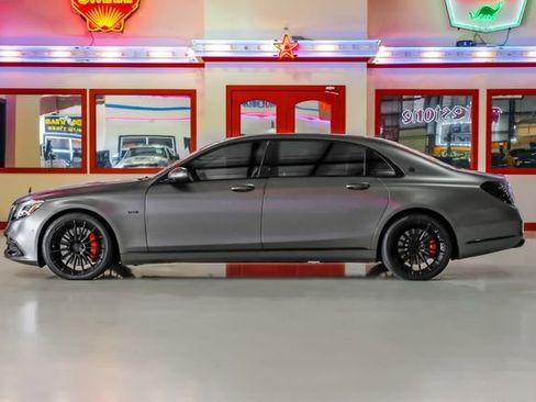 Used 2018 Mercedes-Benz Maybach S 650 image 12