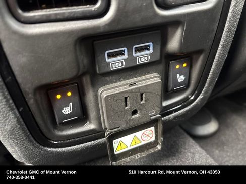 Used 2024 Dodge Durango GT image 33