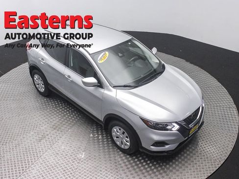 Used 2020 Nissan Rogue Sport S AWD/4WD image 3