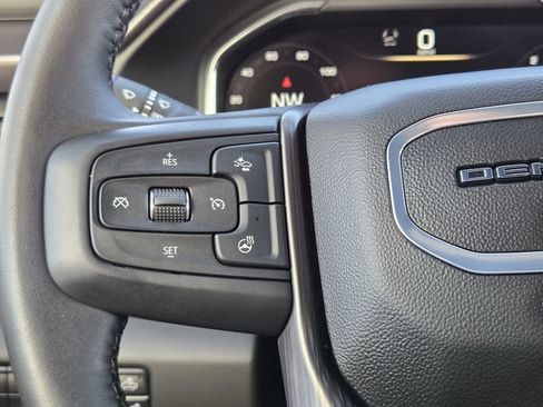 Certified 2025 GMC Sierra 2500 Denali Ultimate w/ Max Trailering Package image 18