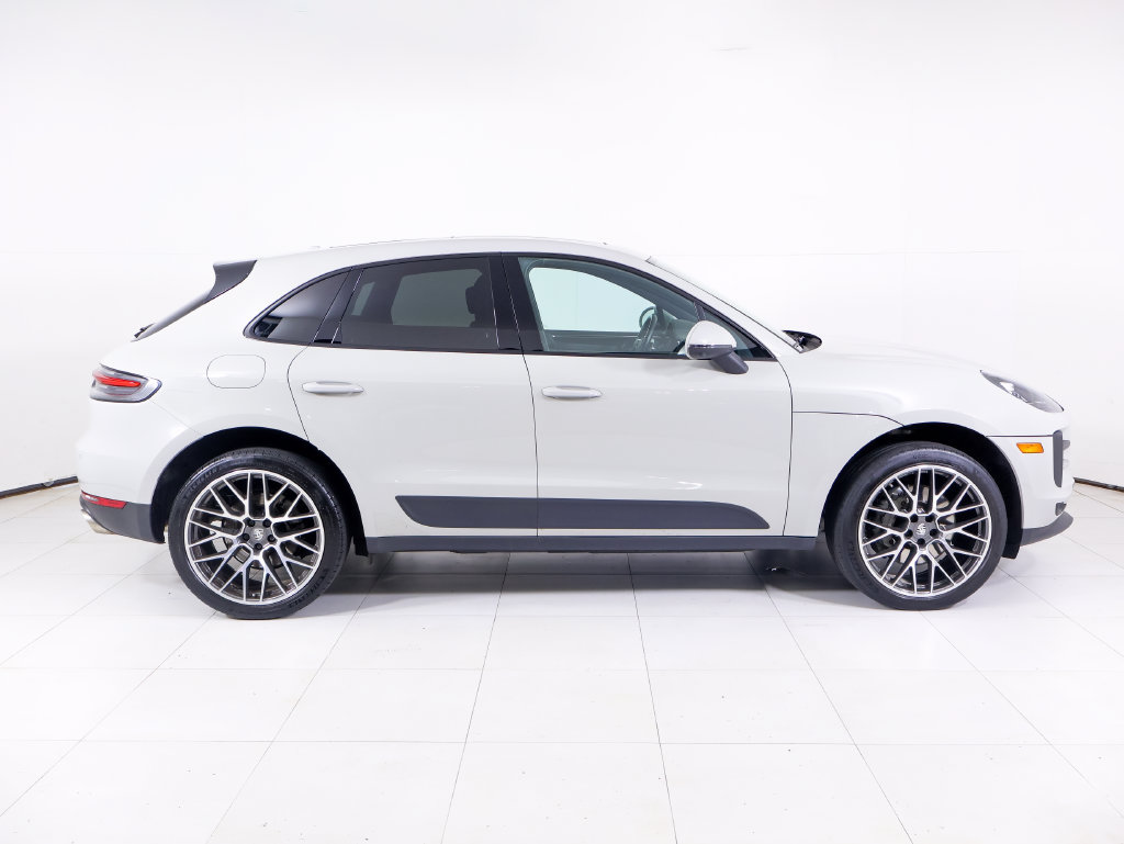 Certified 2021 Porsche Macan S AWD/4WD image 42