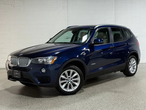 Used 2016 BMW X3 xDrive28i AWD/4WD image 2