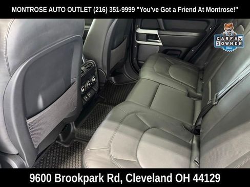 Certified 2024 Land Rover Defender 110 SE image 28