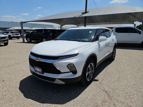 Used 2024 Chevrolet Blazer LT FWD image 4