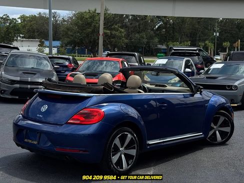 Used 2013 Volkswagen Beetle 2.0T FWD image 8