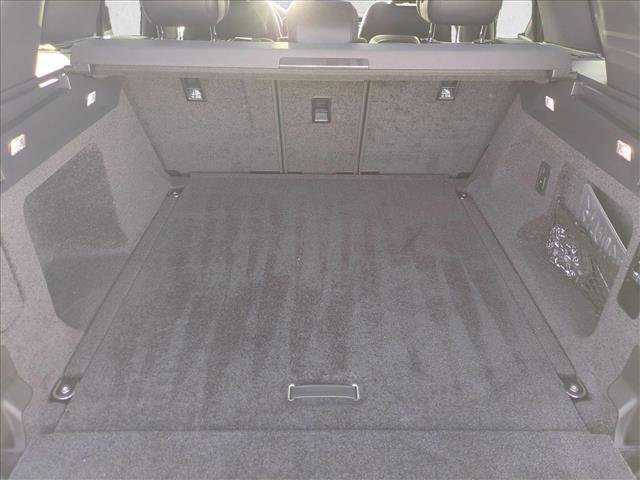 Certified 2024 Land Rover Range Rover SE AWD/4WD image 6