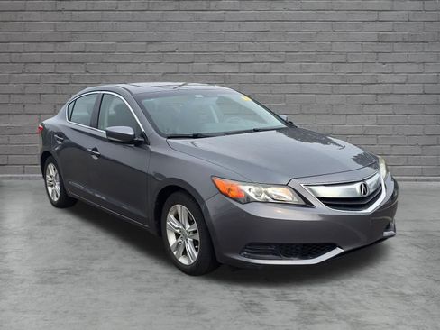 Used 2013 Acura ILX FWD image 3