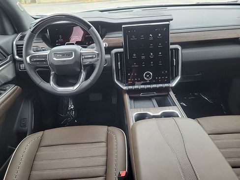 New 2026 GMC Acadia Denali Ultimate FWD image 14