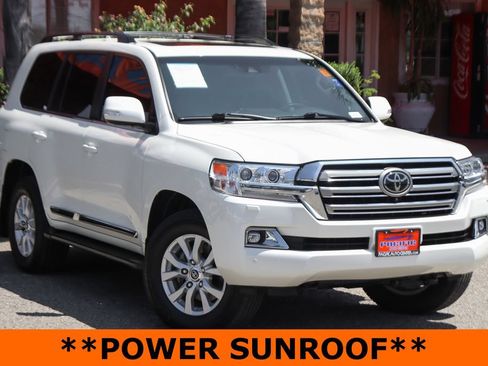 Used 2018 Toyota Land Cruiser AWD/4WD image 2