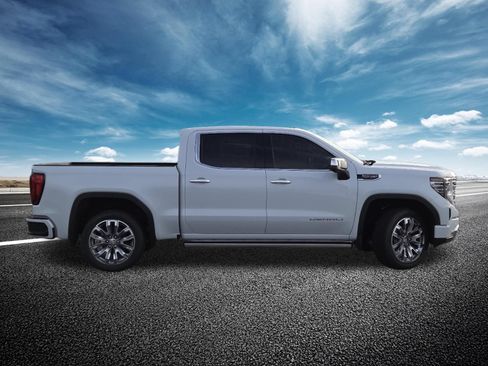 New 2026 GMC Sierra 1500 Denali w/ Denali Reserve Package AWD/4WD image 25