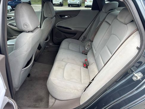 Used 2021 Chevrolet Malibu LT FWD image 20