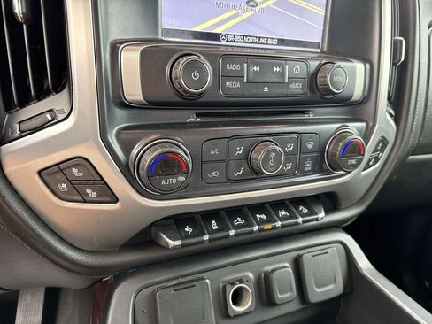 Used 2018 GMC Sierra 1500 SLT AWD/4WD image 51