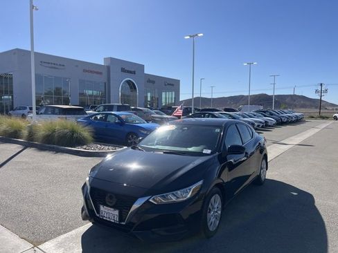 Used 2022 Nissan Sentra S image 4