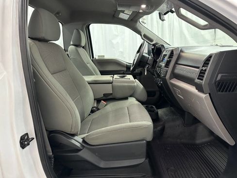 Used 2019 Ford F250 XL w/ Power Equipment Group image 13