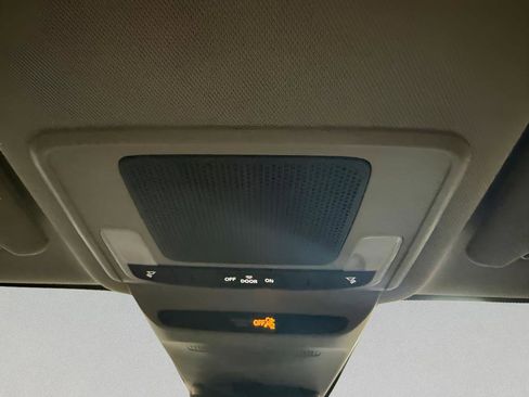 Certified 2024 Honda HR-V LX image 29