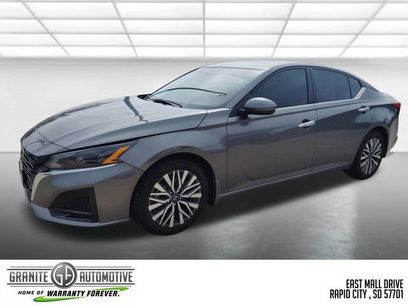 Used 2024 Nissan Altima 2.5 SV w/ SV Premium Package