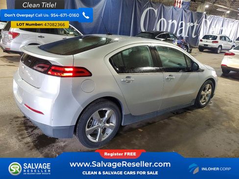 Used 2013 Chevrolet Volt Premium w/ Premium Trim Package FWD image 4