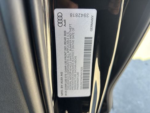 Used 2026 Audi A6 Premium Plus image 37