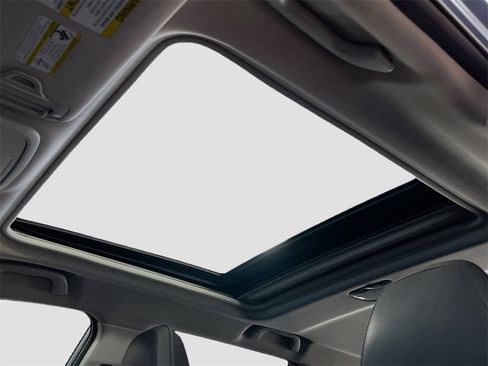 Used 2019 Subaru Forester Touring w/ Popular Package #3 image 23