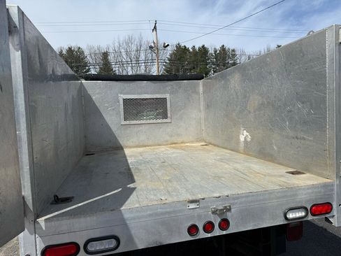 Used 2016 GMC Sierra 3500 SLE w/ SLE Preferred Package AWD/4WD image 29