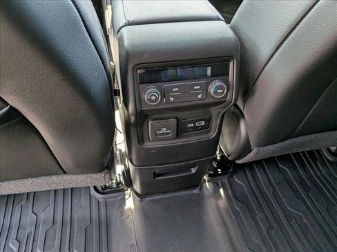 Used 2023 GMC Acadia AT4 w/ Technology Package AWD/4WD image 15