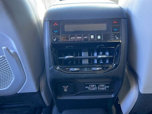 Certified 2021 Jeep Grand Cherokee L Summit w/ Advanced Protech Group IV image 29