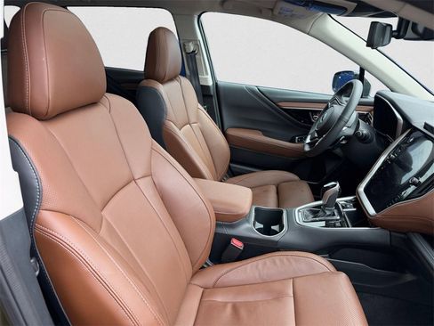 Used 2025 Subaru Outback Touring XT w/ Popular Package #2 image 12