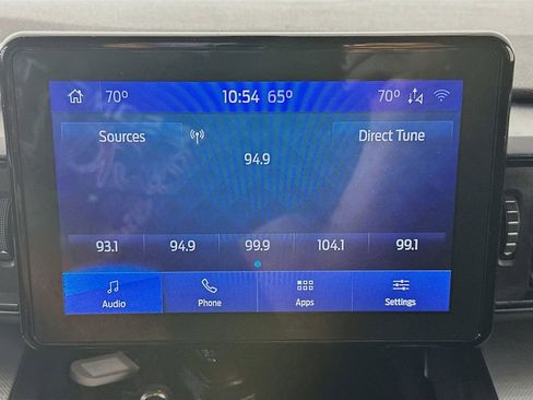 Used 2020 Ford Explorer XLT AWD/4WD image 17
