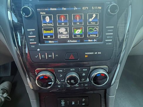 Used 2017 Buick Enclave Convenience FWD image 33