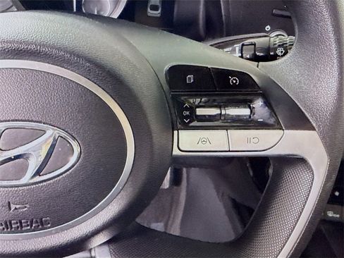 Certified 2023 Hyundai Elantra Blue image 22