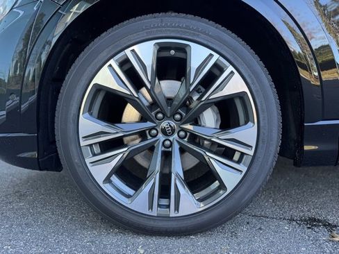 New 2026 Audi Q8 Premium Plus image 8