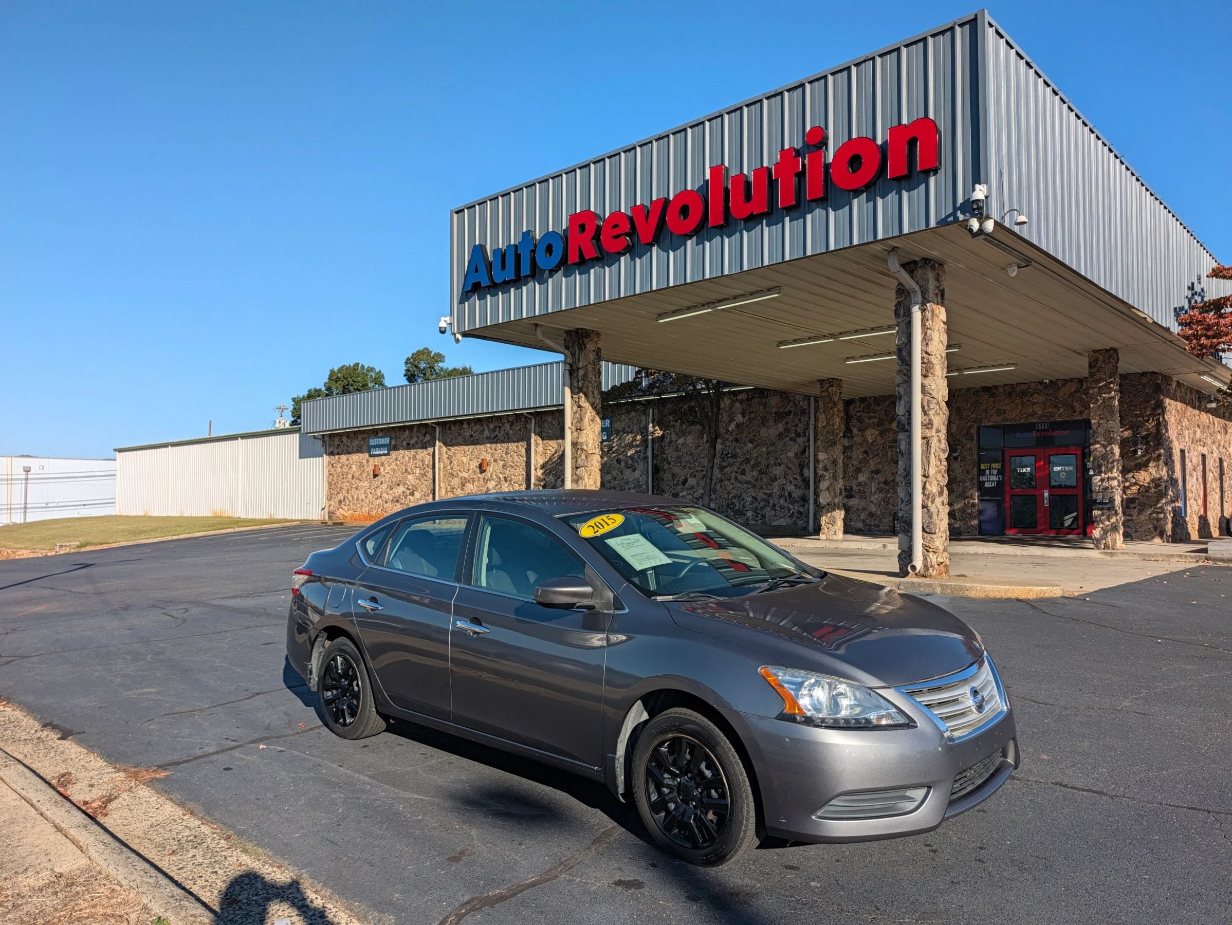 Used 2015 Nissan Sentra S FWD image 1