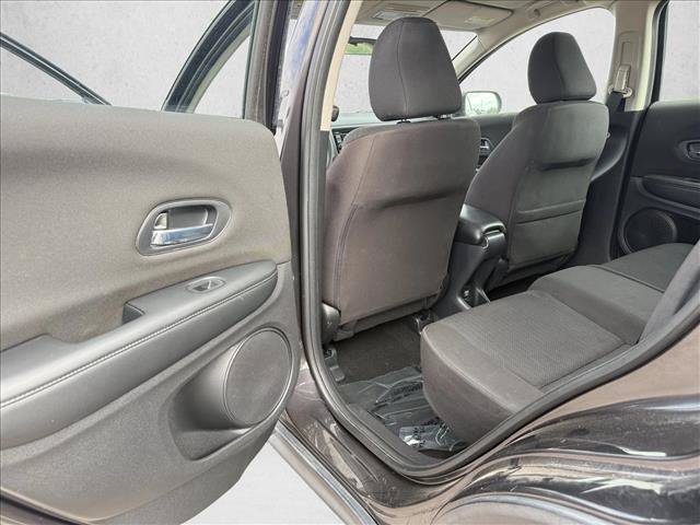 Used 2017 Honda HR-V LX image 19